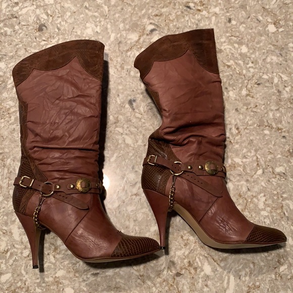 Wild Pair brown heeled boots - Picture 4 of 7